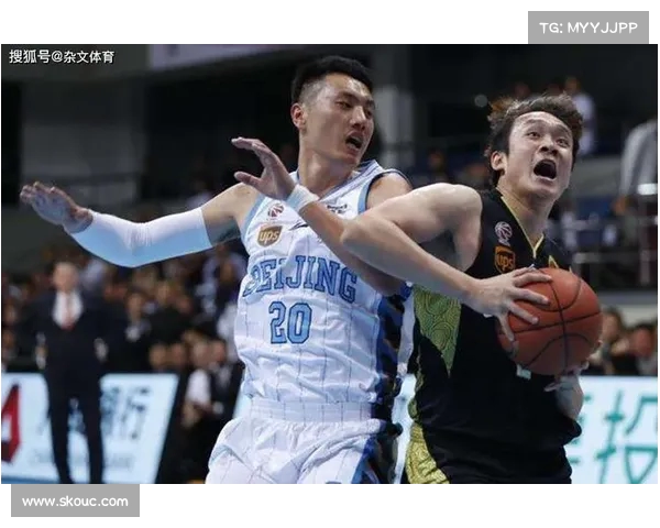 翟晓川丁彦雨航携手再战球场 共同肩负昔日国家队传奇号码